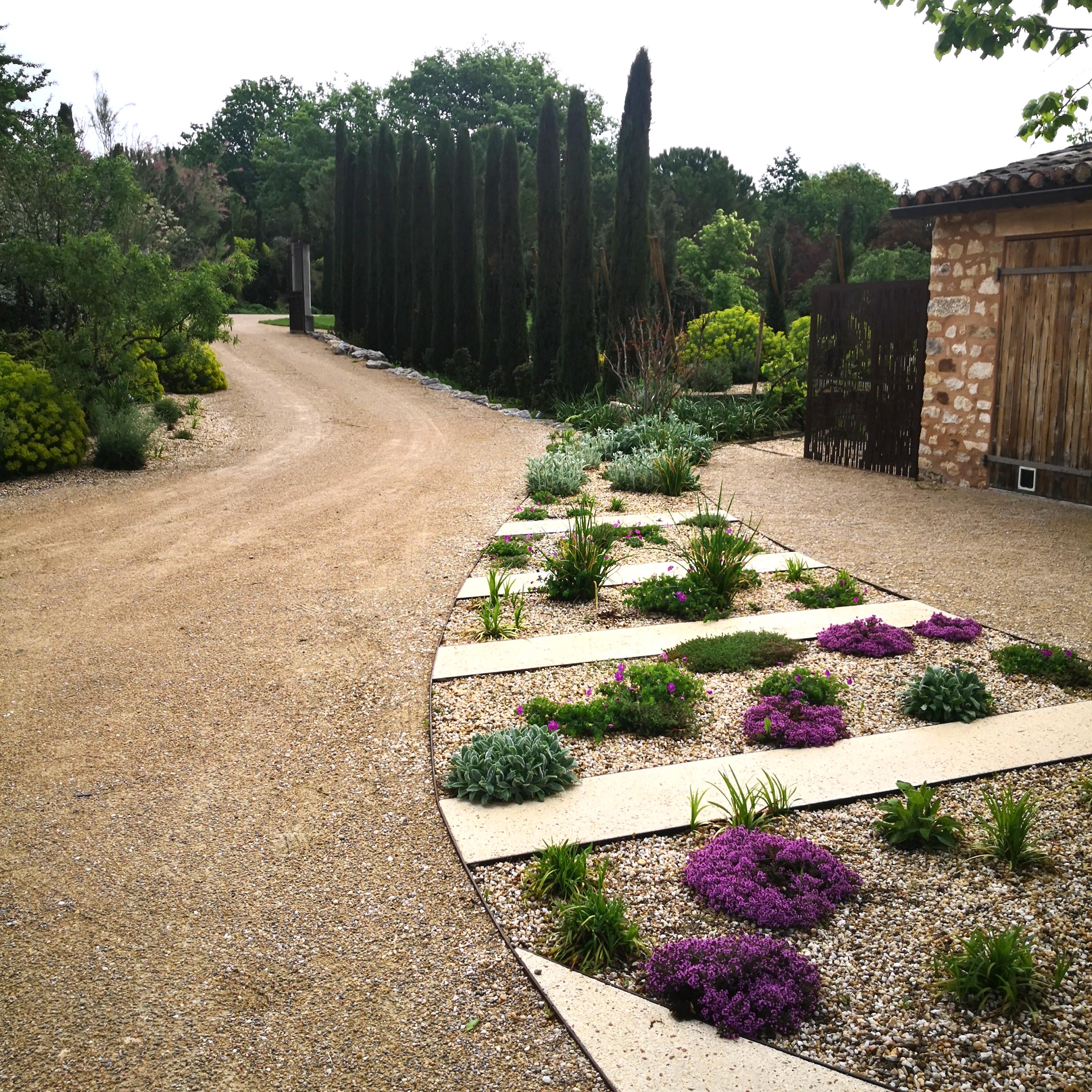 https://www.vincent-grunewald.fr/wp-content/uploads/2023/02/Vincent-GRUNEWALD_jardins-secs-4.jpg